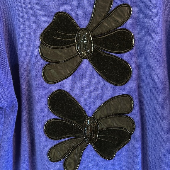 Pierre Cardin S lambswool gorgeous royal blue holiday sweater Christmas - Picture 3 of 4